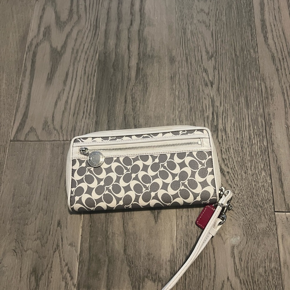 Coach Ivory Leather Wallet